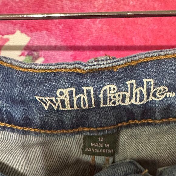 Wild Fable High Rise Mom Jean Distressed Blue Denim Light Wash Women's Size 12 - Picture 5 of 6